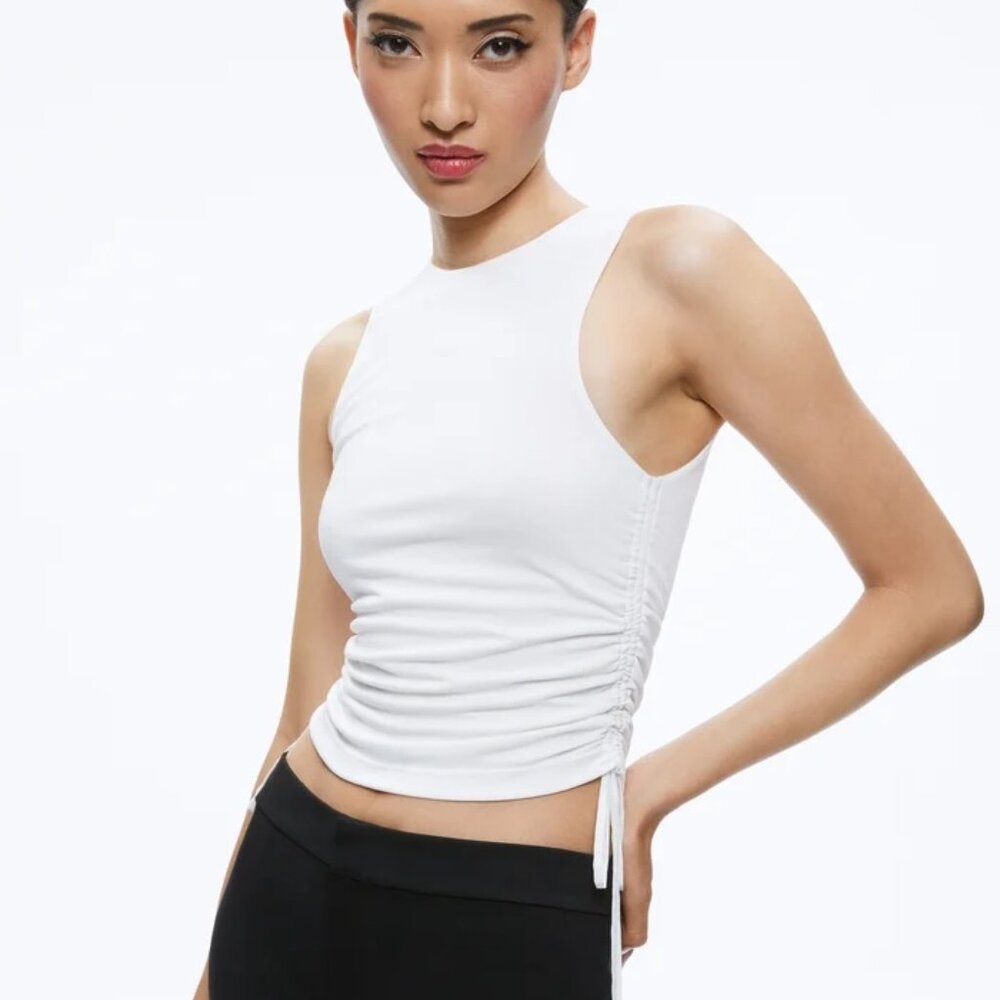 Alice + Olivia - CHRISSY CREWNECK RUCHED CROP TOP - size L
